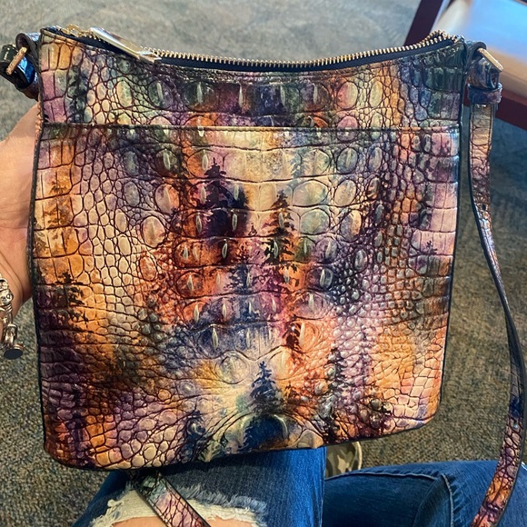 COPY - Brahmin Cross Body w matching wallet - Picture 2 of 6